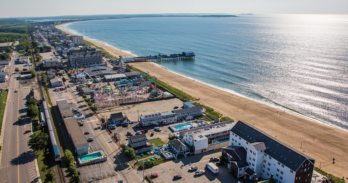 Go from Station to Sand with the Downeaster - Amtrak Downeaster